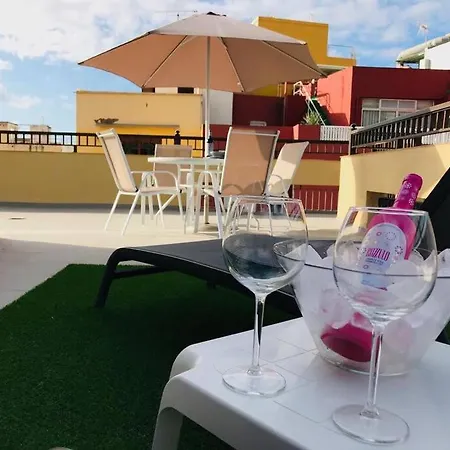 Estudio Con Amplia Terraza En Appartement *